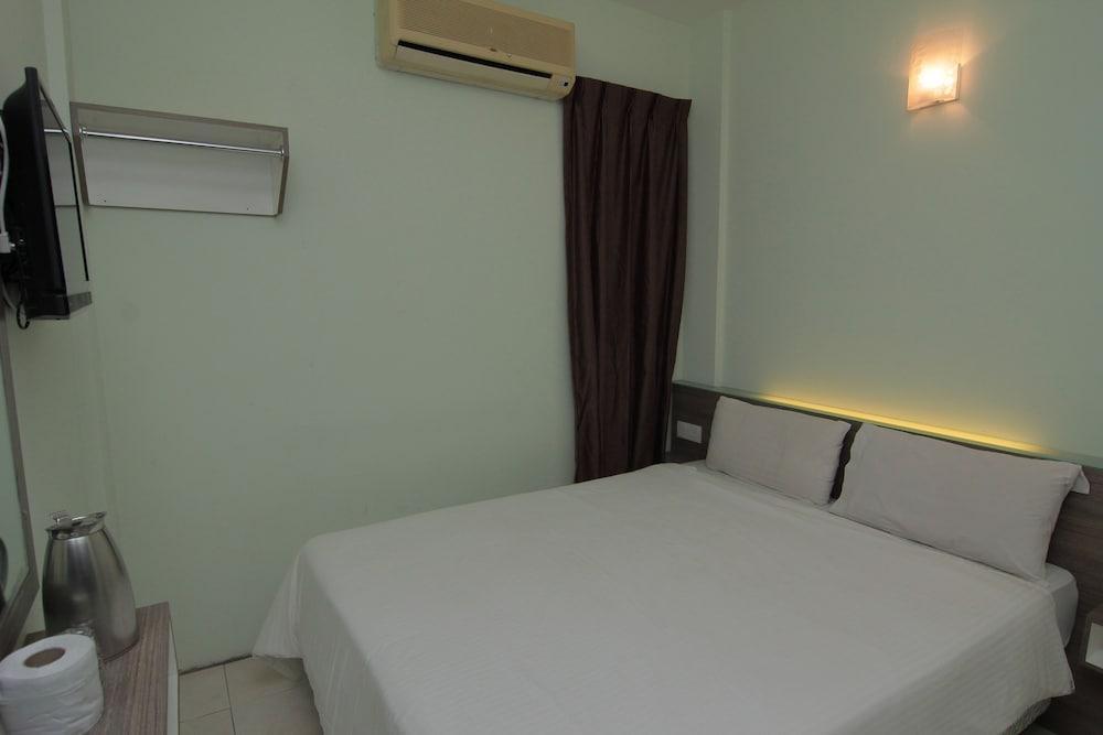 Qish Hotel Malacca Buitenkant foto