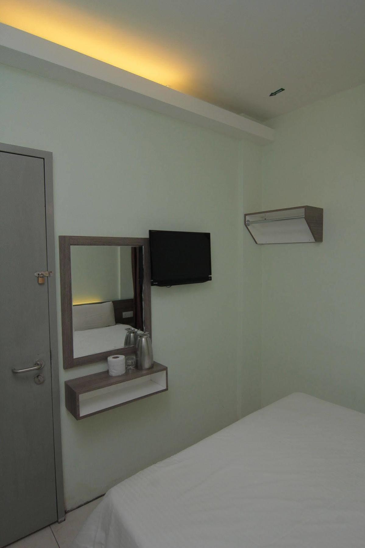 Qish Hotel Malacca Buitenkant foto