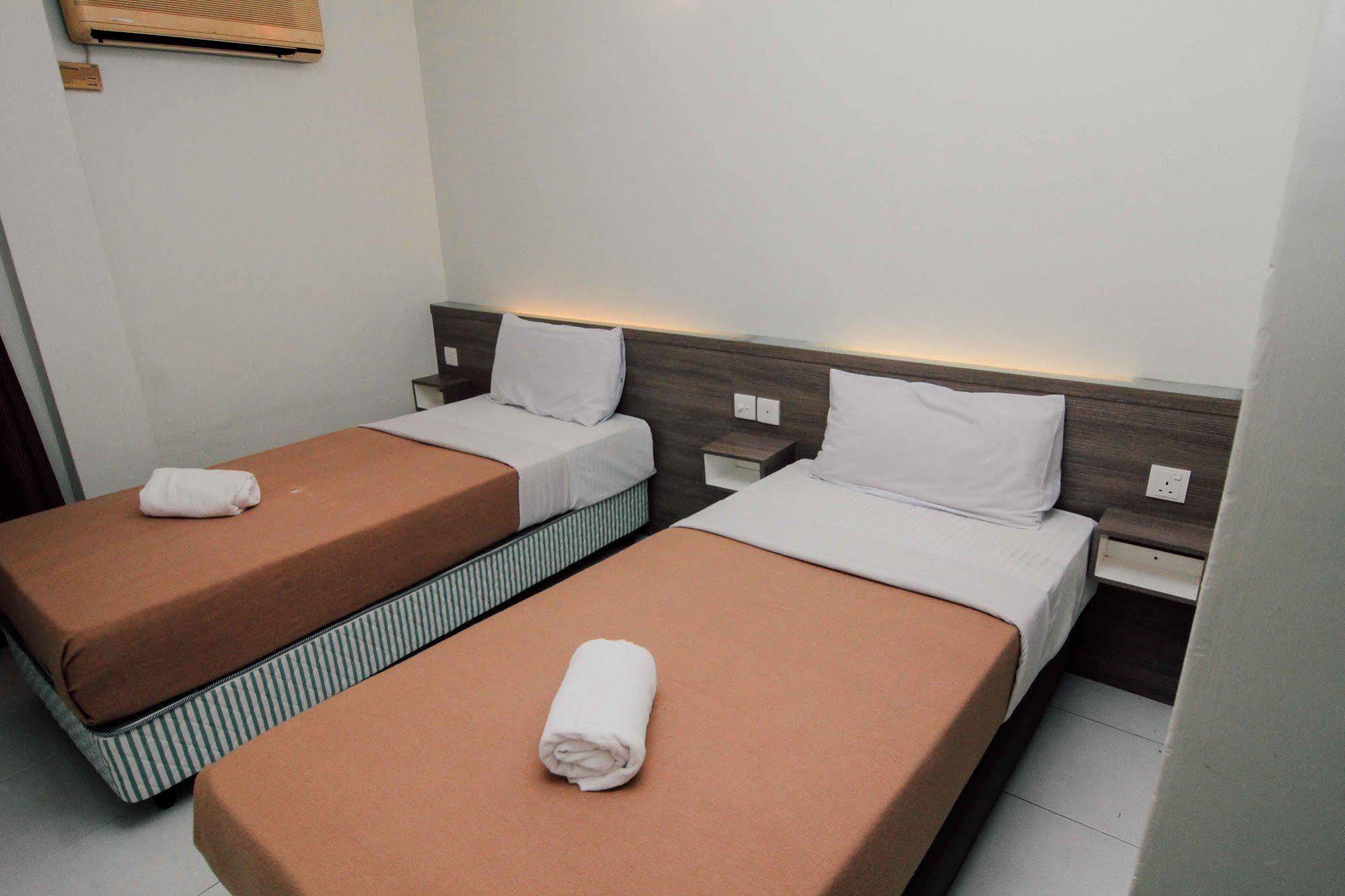 Qish Hotel Malacca Buitenkant foto