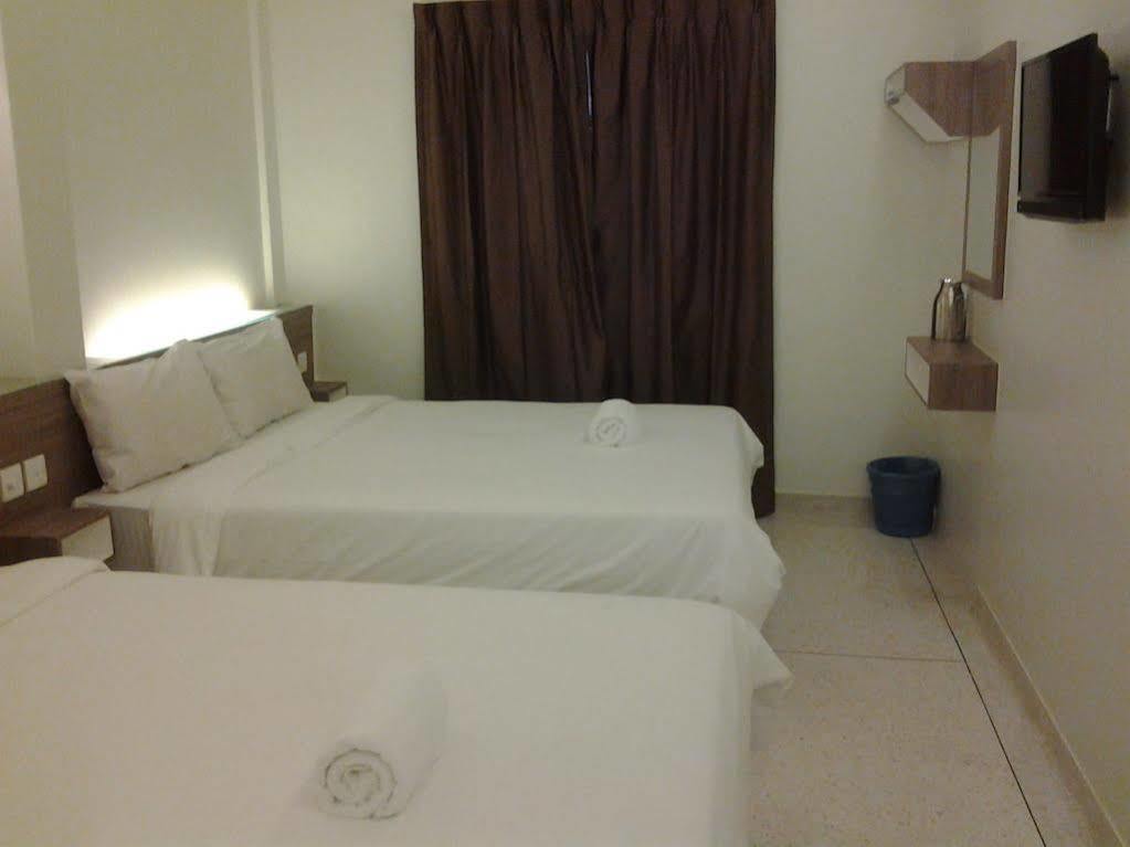 Qish Hotel Malacca Buitenkant foto
